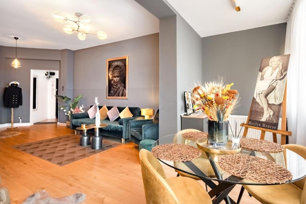 Intercontinental Apart - Massage Terrace Fireplace Bucarest Extérieur photo