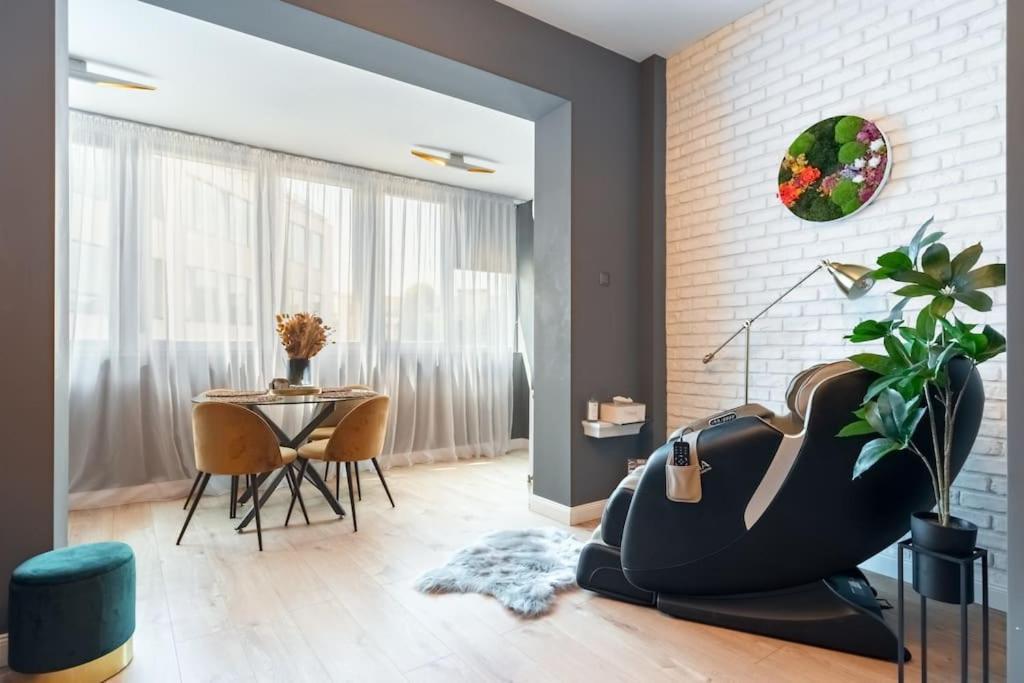 Intercontinental Apart - Massage Terrace Fireplace Bucarest Extérieur photo